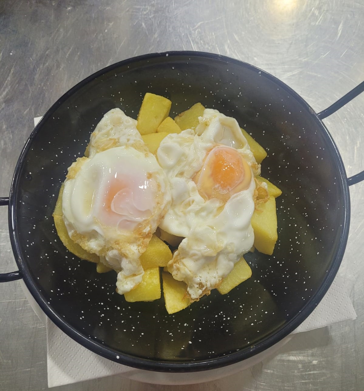 Huevos con patatas